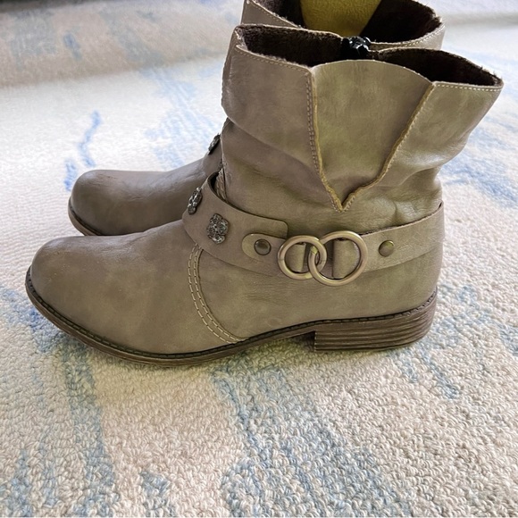 RIEKER PEGGY 98 DIESEL SUEDE LEATHER STUDDED MOTO ANKLE BOOTS SIZE 8 - Picture 2 of 15